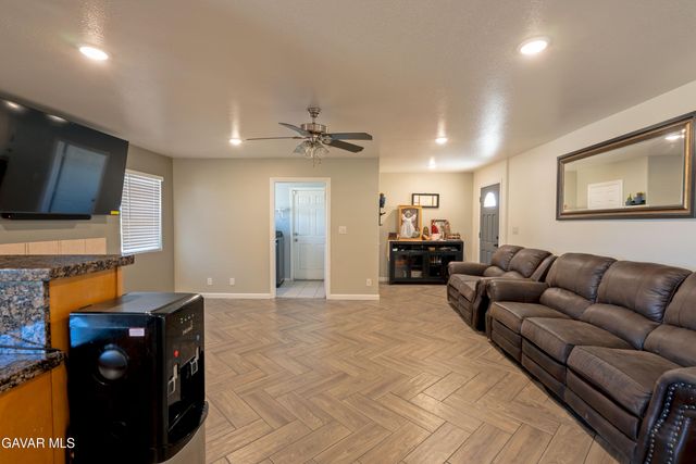 37551 E 29th Street, Palmdale, CA 93550