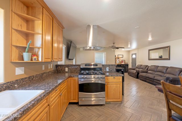 37551 E 29th Street, Palmdale, CA 93550
