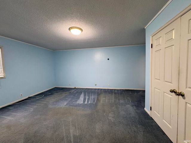 713 Macalan Drive, Marion, IN 46952