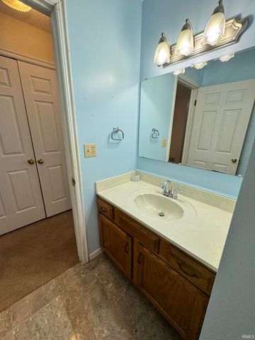 713 Macalan Drive, Marion, IN 46952