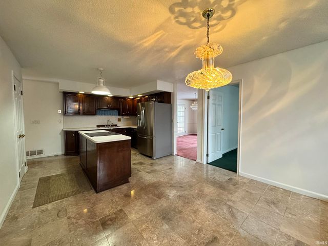 713 Macalan Drive, Marion, IN 46952