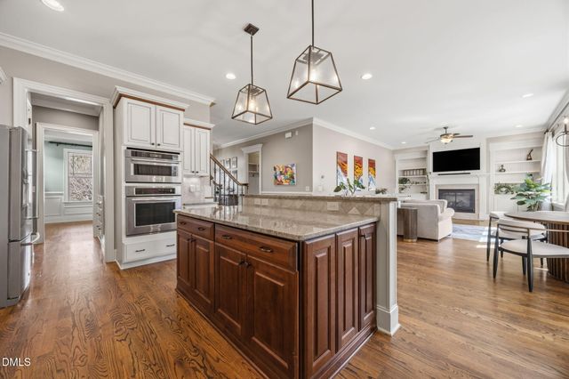 112 Briarburn Lane, Holly Springs, NC 27540