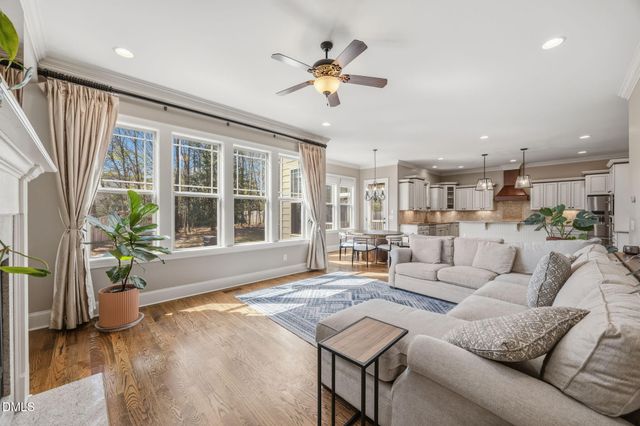 112 Briarburn Lane, Holly Springs, NC 27540