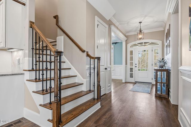 112 Briarburn Lane, Holly Springs, NC 27540