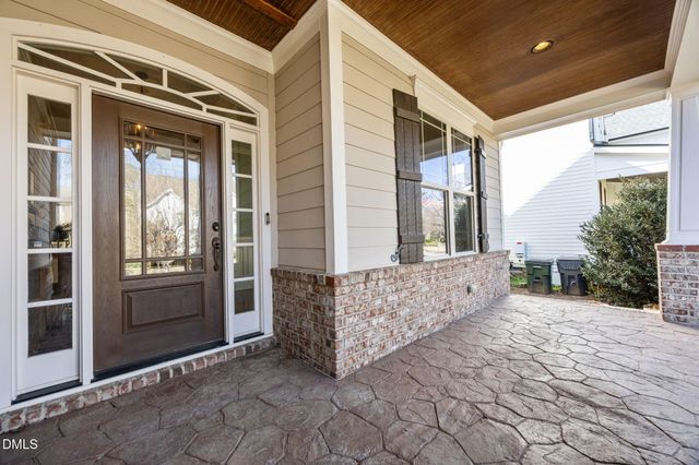 112 Briarburn Lane, Holly Springs, NC 27540