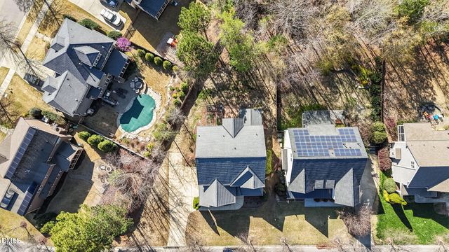 112 Briarburn Lane, Holly Springs, NC 27540