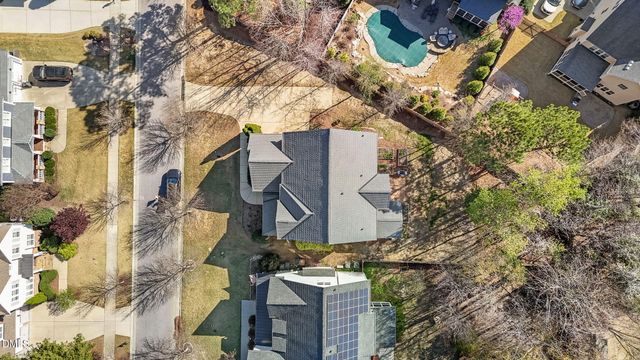 112 Briarburn Lane, Holly Springs, NC 27540