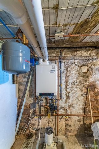 200 W Ridge Street, Ishpeming, MI 49849