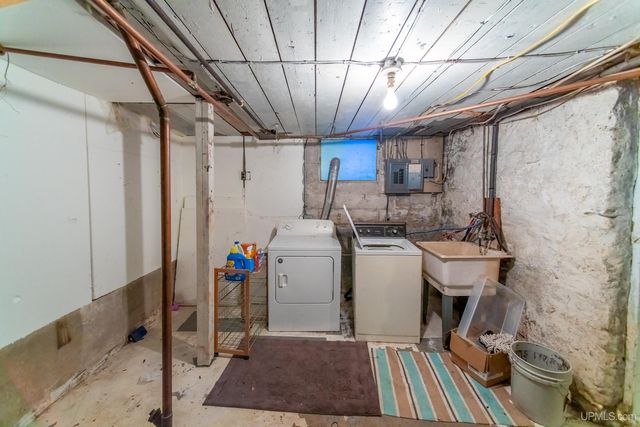 200 W Ridge Street, Ishpeming, MI 49849