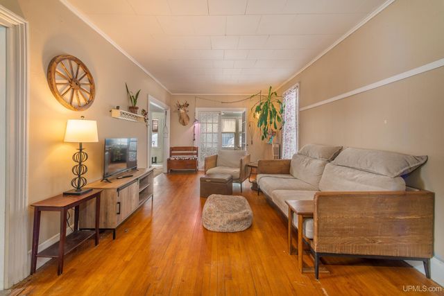 200 W Ridge Street, Ishpeming, MI 49849