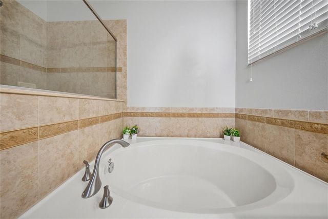 11209 FLORA SPRINGS DRIVE, Riverview, FL 33579