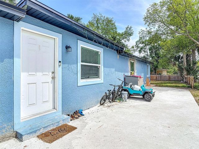 1403 W 13TH PLACE, Sanford, FL 32771