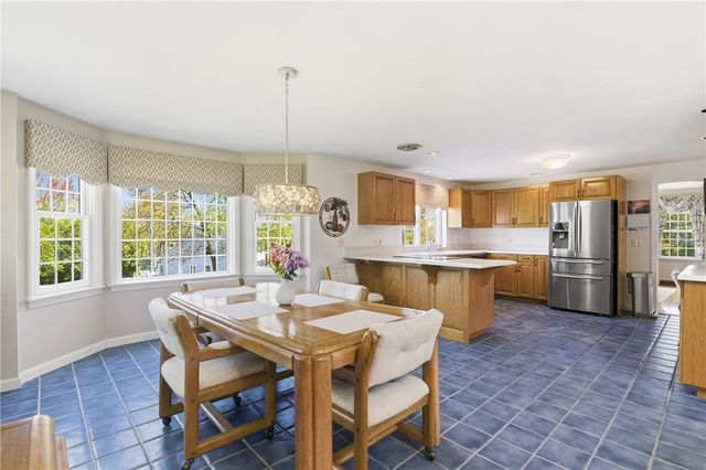 2 N Hereford Drive, Cumberland, RI 02864