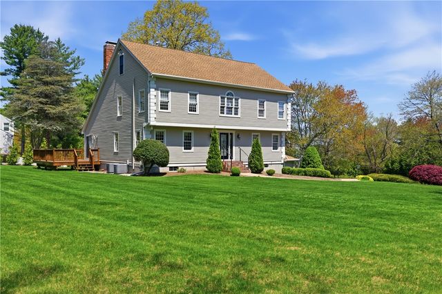 2 N Hereford Drive, Cumberland, RI 02864