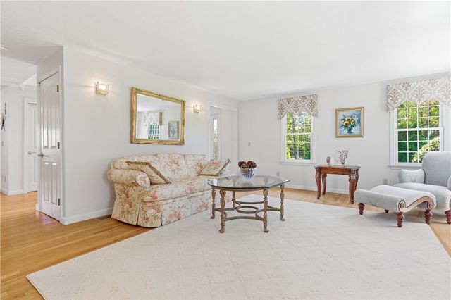 2 N Hereford Drive, Cumberland, RI 02864