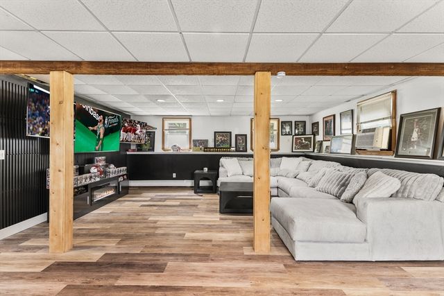 9 Herbert St, Taunton, MA 02780