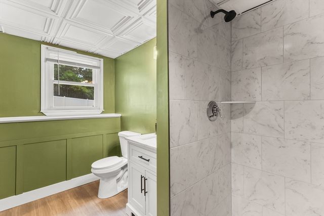 9 Herbert St, Taunton, MA 02780