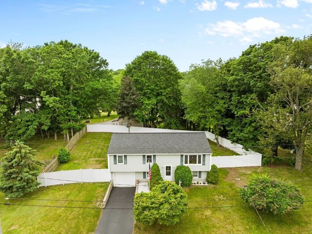 9 Herbert St, Taunton, MA 02780