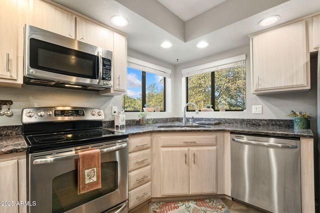 8 PINEHURST Drive, Prescott, AZ 86305