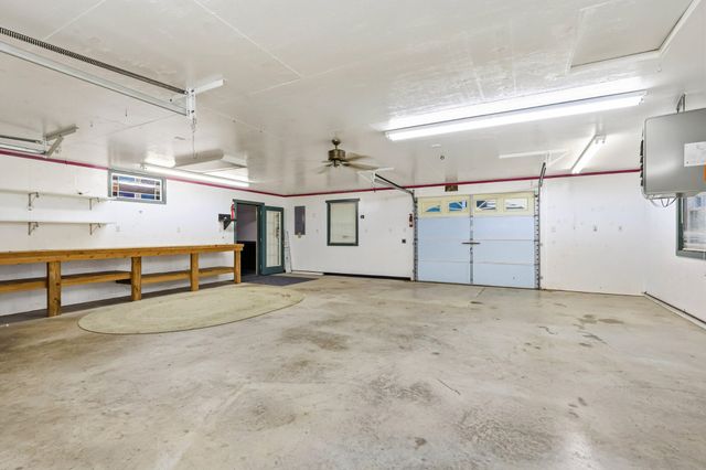 6514 White Oak Valley Circle, Mc Donald, TN 37353
