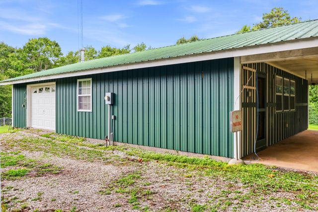 6514 White Oak Valley Circle, Mc Donald, TN 37353