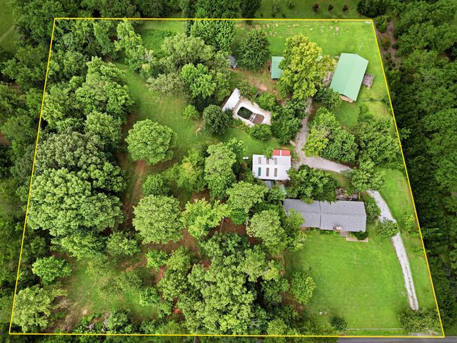 6514 White Oak Valley Circle, Mc Donald, TN 37353