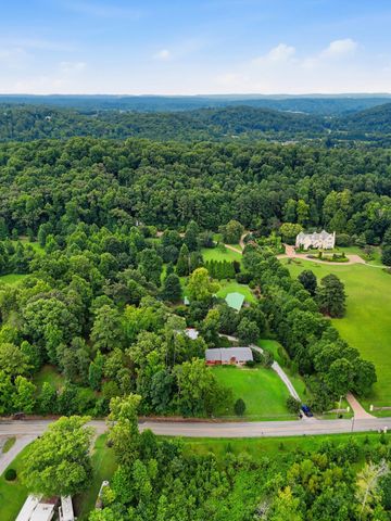 6514 White Oak Valley Circle, Mc Donald, TN 37353