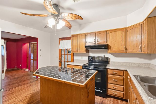 6514 White Oak Valley Circle, Mc Donald, TN 37353
