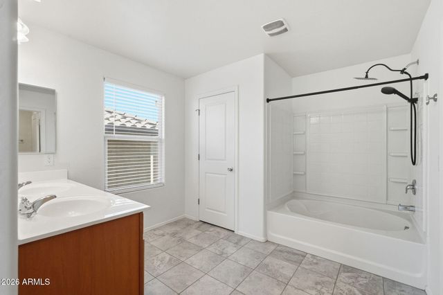 5119 E GREENWAY Street, Mesa, AZ 85205