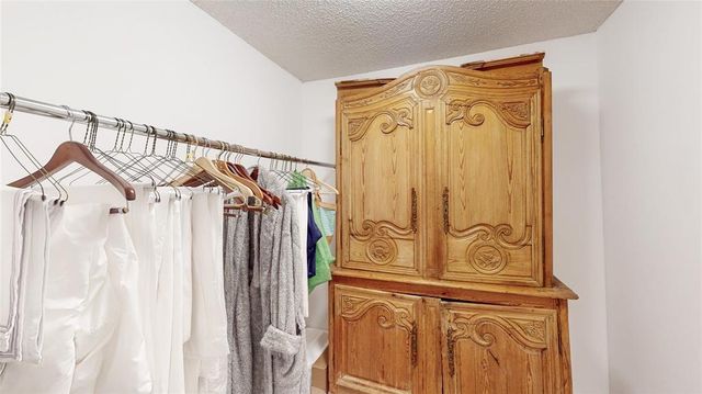 1149 Hillsboro Mile 610, Hillsboro Beach, FL 33062