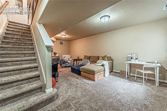6668 Dark Oak View, Colorado Springs, CO 80923