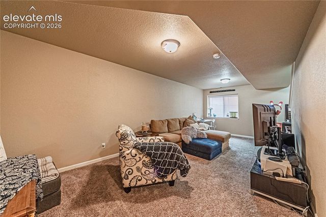 6668 Dark Oak View, Colorado Springs, CO 80923