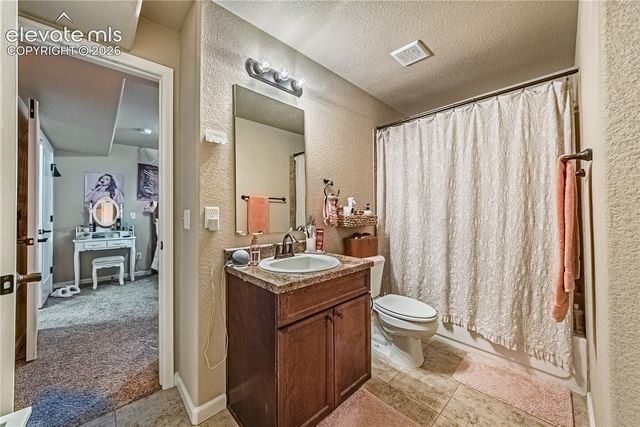 6668 Dark Oak View, Colorado Springs, CO 80923