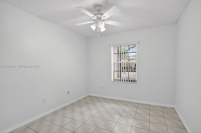 1281 NW 170th Ave, Pembroke Pines, FL 33028