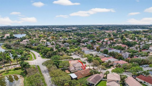 1281 NW 170th Ave, Pembroke Pines, FL 33028