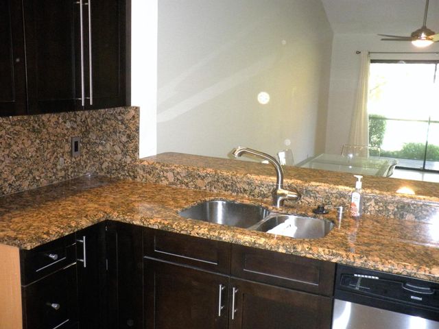 427 Cottonwood Place, Boca Raton, FL 33431