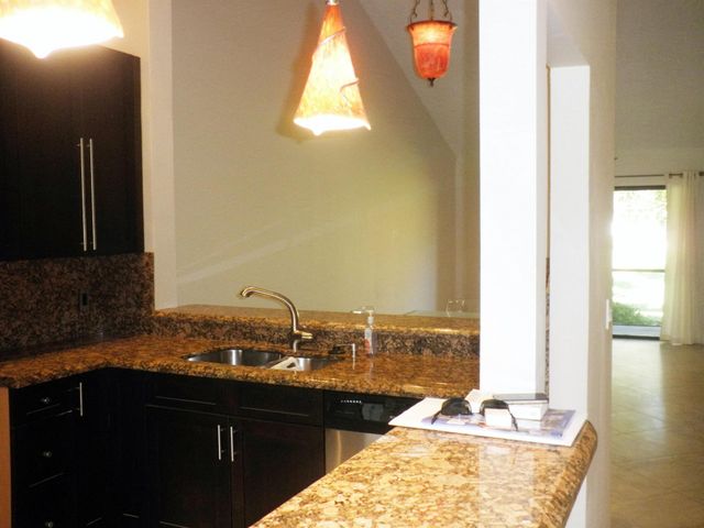 427 Cottonwood Place, Boca Raton, FL 33431