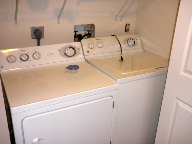 427 Cottonwood Place, Boca Raton, FL 33431