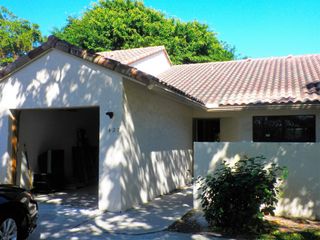 427 Cottonwood Place, Boca Raton, FL 33431