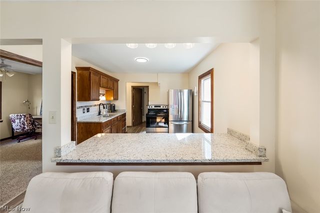 4385 W 229th Street, Fairview Park, OH 44126