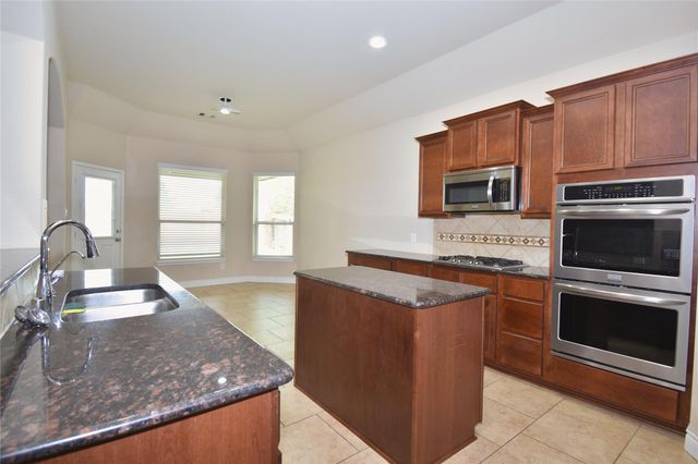 5623 S Denham Ridge Lane, Spring, TX 77389