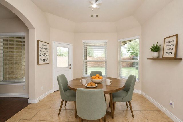 5623 S Denham Ridge Lane, Spring, TX 77389