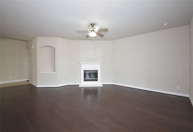 5623 S Denham Ridge Lane, Spring, TX 77389