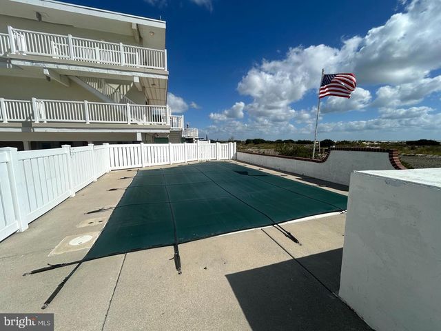 427 E MONTEREY AVE, Wildwood, NJ 08260