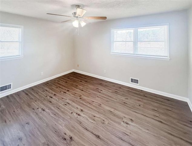 4060 W Stubbs Road W, South Fulton, GA 30349