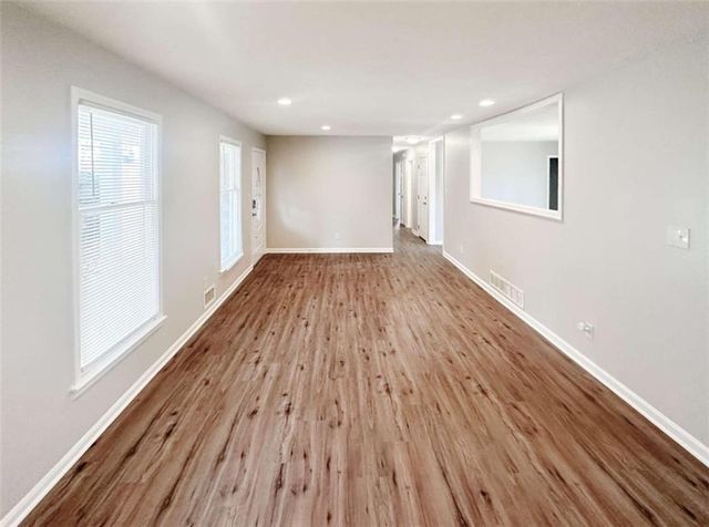 4060 W Stubbs Road W, South Fulton, GA 30349