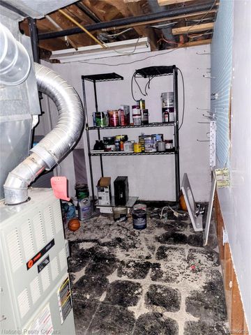 15867 Loreto Street, Roseville, MI 48066