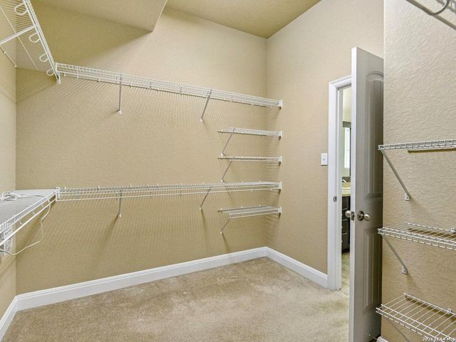2949 Mistywood Ln, Schertz, TX 78108