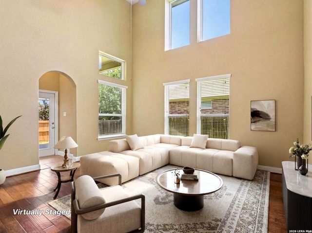 2949 Mistywood Ln, Schertz, TX 78108