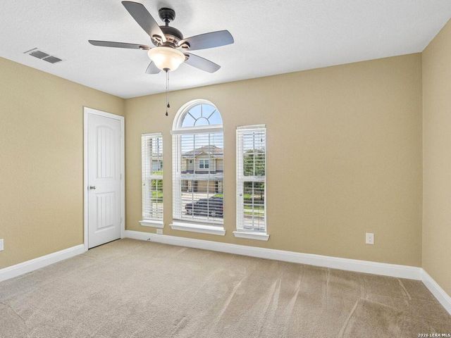 2949 Mistywood Ln, Schertz, TX 78108